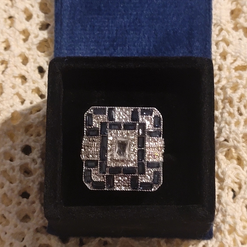Silver and Dark Blue Geometric Ring